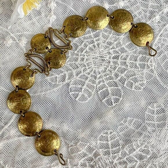 Vintage 70's/80's Peruvian South American Brass Domed Coin Bracelet - Picture 2 of 10